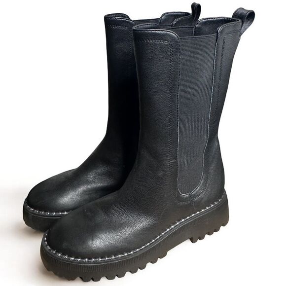 Kenneth Cole Boots Women's Size 7 Black Leather Radell Chelsea Chunky Lug Sole - Picture 2 of 12